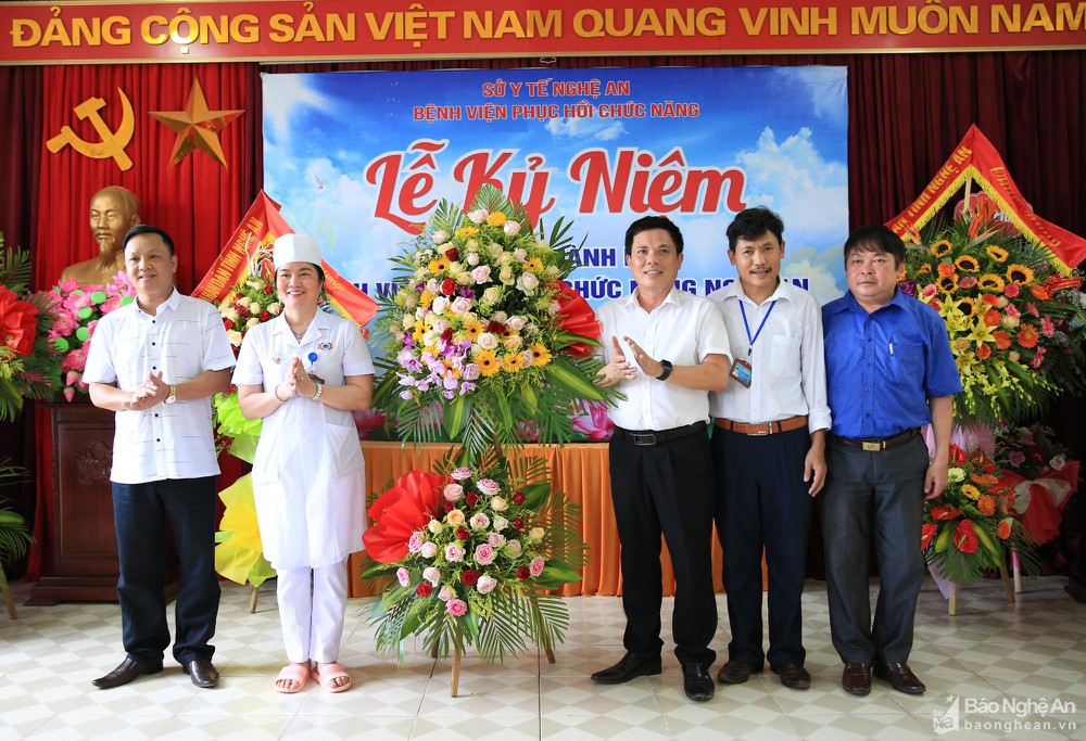Việt Nam lên tiếng về thông tin Trung Quốc đặt tên lửa ở Trường Sa